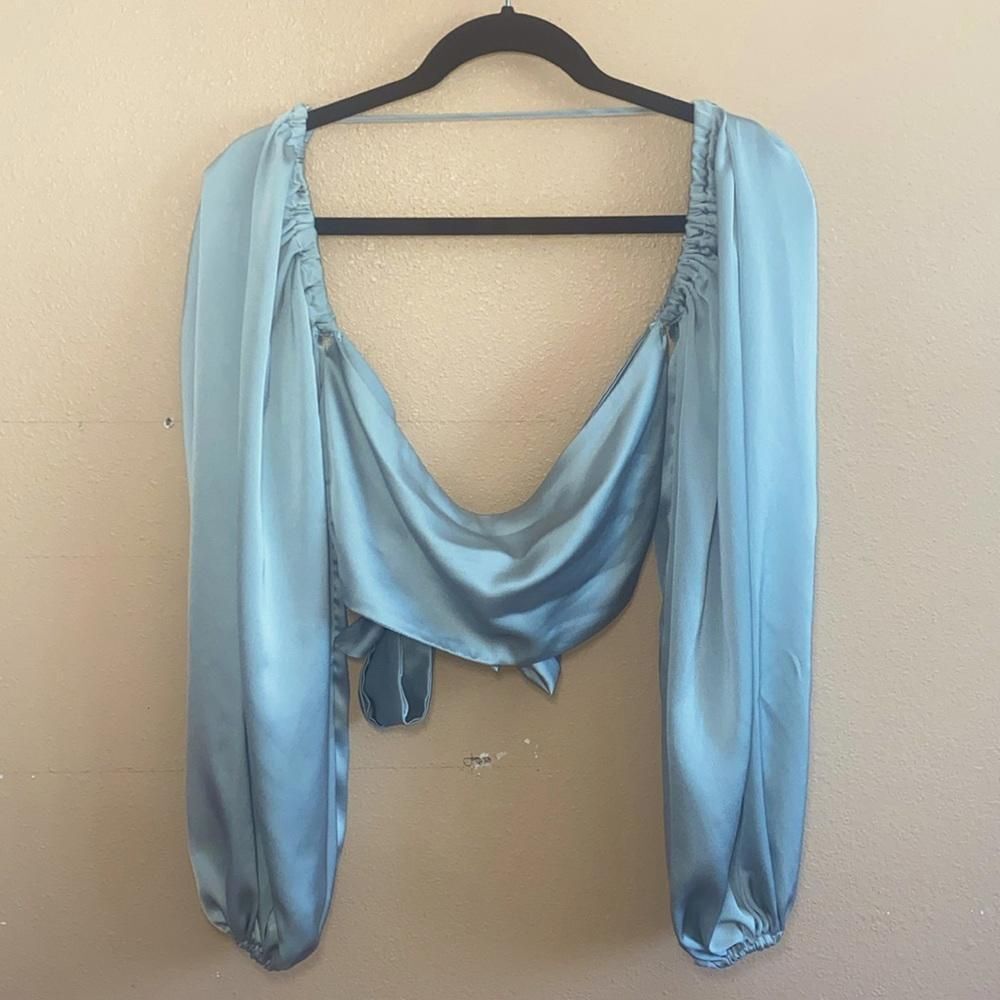 Y2K Sage Muted Green Satin Like Tie-Back Long Sleeve Crop Top Medium